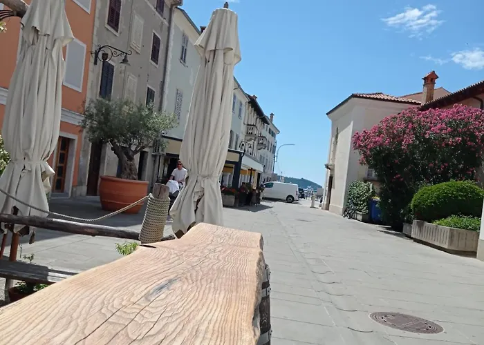 Blue sails apartment Izola, Old city center